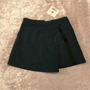 LF - green mini skirt/skourt